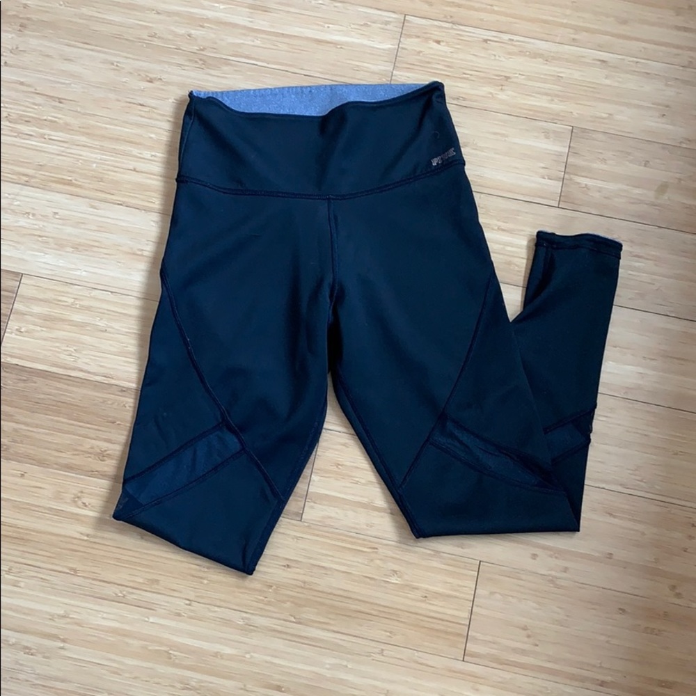 Pink Victoria secret work out leggings. Size M